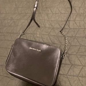 MK Jet Setter Gunmetal Gray side bag- large
